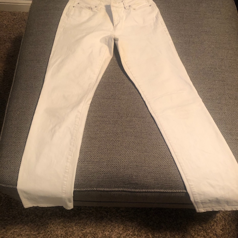 Ann Taylor Curvy fit white pants